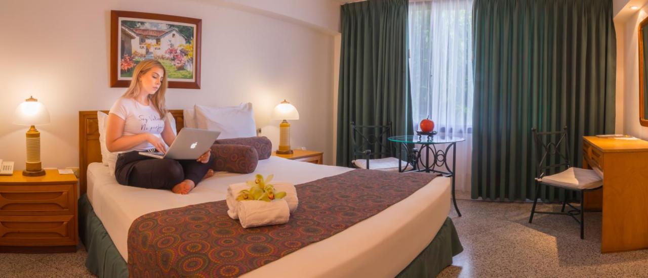 Hotel Chicala Нейва Екстер'єр фото